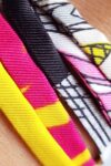 Gelb, pink, weiß